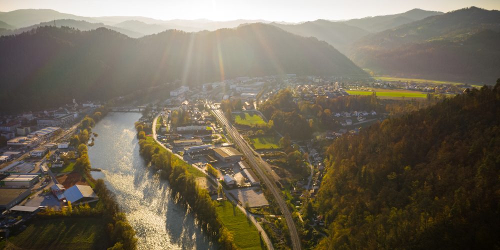 IC GEOSS razpisuje literarni, likovni in fotografski natečaj »Reka Sava«